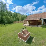 Zoeld Orom Vendeghaz Дом отдыха *