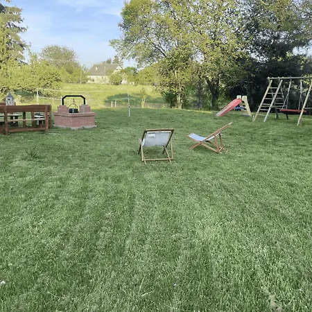 Zoeld Orom Vendeghaz * Kerkaszentkirály